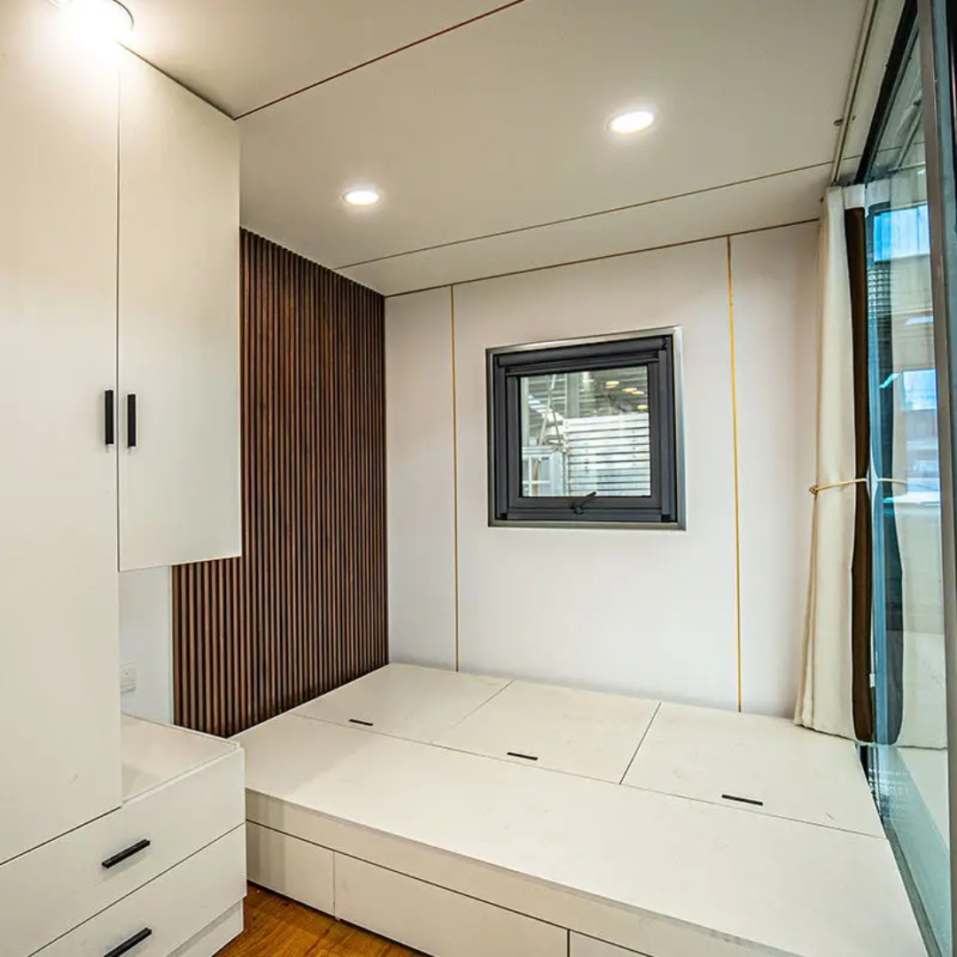 Apple Modular Tiny Home with Kitchen & Bathroom