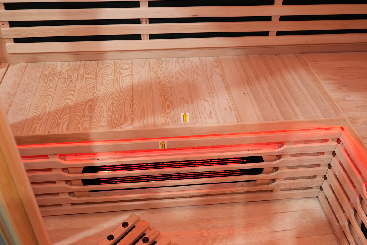 Blisspod Vienna RED 4–5 Person Full-Spectrum Infrared Corner Sauna