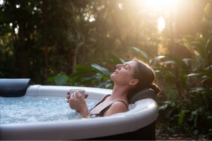 MSpa DENVER Frame Series Rigid Hot Tub, Up to 6 Adults