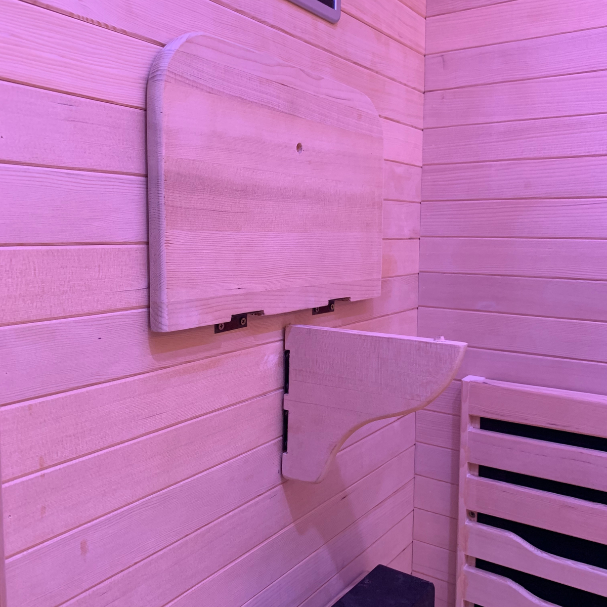 Blisspod Helsinki 2-Person Full-Spectrum Infrared Sauna with Red Light Panel